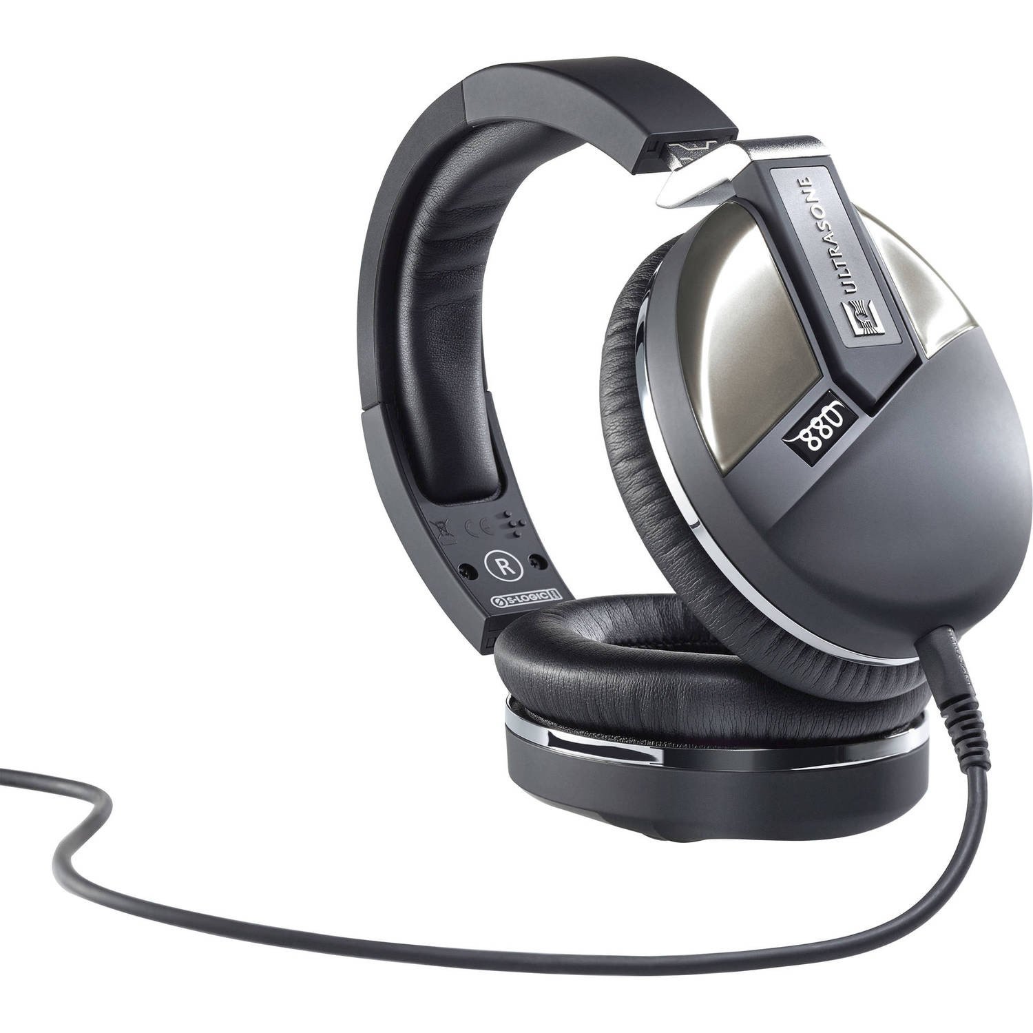 Ultrasone Performance 880 Closed Back Over Ear Headphones