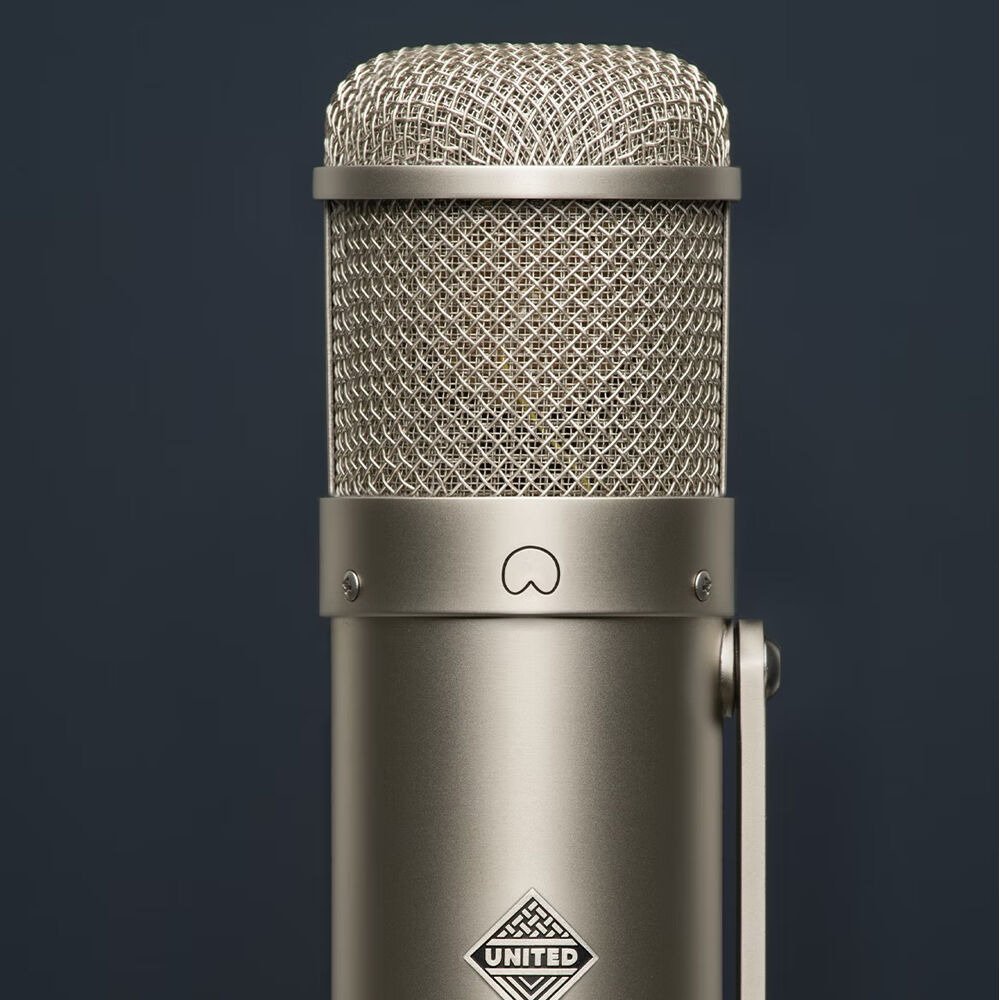 United Studio Technologies UT FET47 Large-Diaphragm FET Condenser Microphone